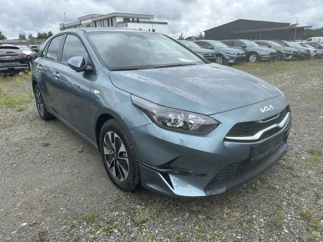 Kia Ceed Silver 1.5 T-GDI 6-Gang 