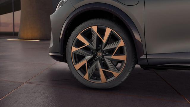 Cupra Formentor VZ 1.5 e-HYBRID 6-Gang-DSG 