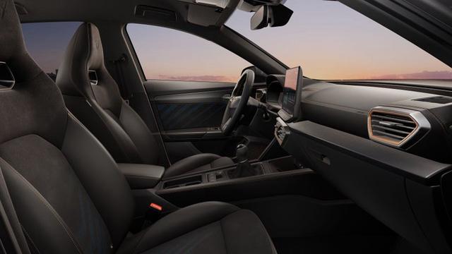 Cupra Formentor ⁭⁭⁭⁭ 1.5 TSI 6-Gang 