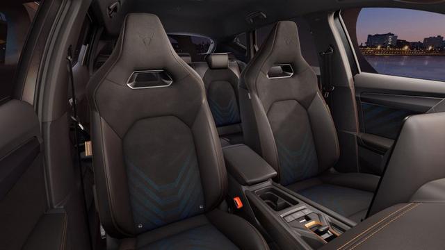 Cupra Formentor ⁭⁭⁭⁭ 1.5 eTSI 7-Gang-DSG 