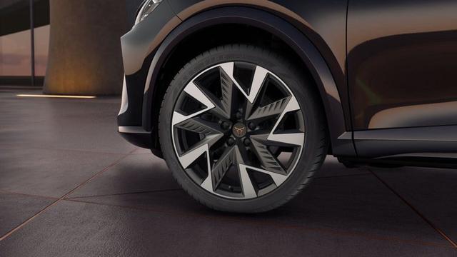 Cupra Formentor ⁭⁭⁭⁭ 1.5 eTSI 7-Gang-DSG 