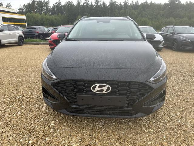 Hyundai i30 Kombi Family 1.5 T-GDI 7-Gang-DSG 