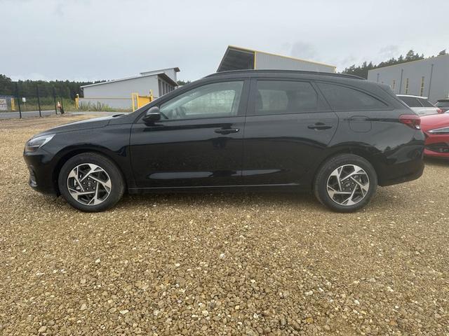 Hyundai i30 Kombi Family 1.5 T-GDI 7-Gang-DSG 