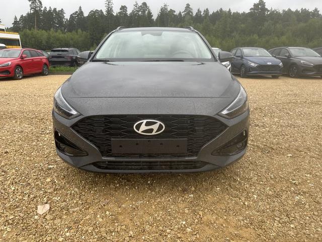Hyundai i30 Kombi Family 1.5 T-GDI 7-Gang-DSG 