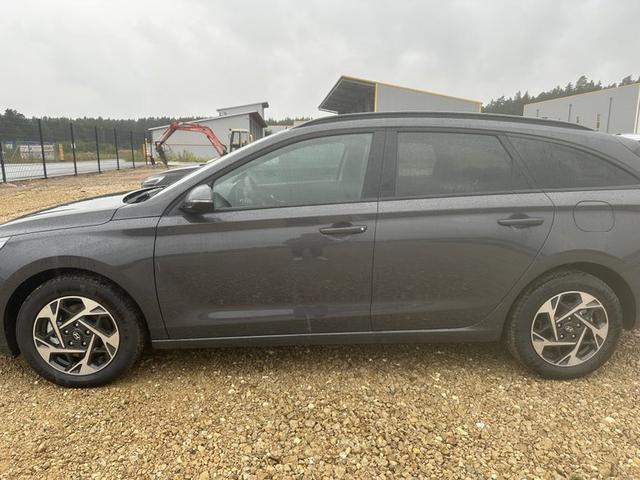 Hyundai i30 Kombi Family 1.5 T-GDI 7-Gang-DSG 
