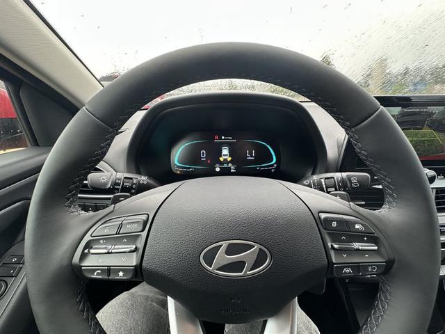 Hyundai i30 Kombi Family 1.5 T-GDI 7-Gang-DSG 