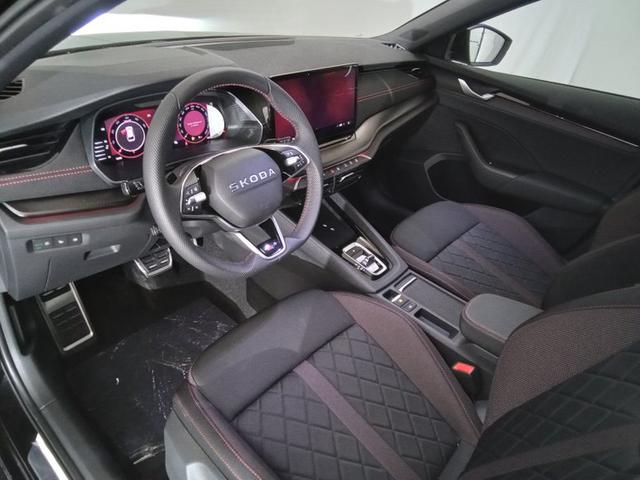 Skoda Octavia Combi RS 2.0 TSI 7-Gang-DSG 