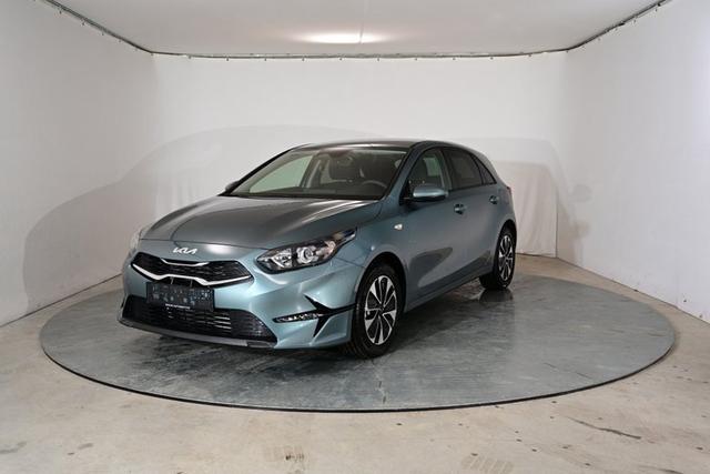 Kia Ceed Silver 1.5 T-GDI 6-Gang 