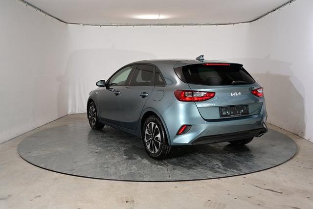 Kia Ceed Silver 1.5 T-GDI 6-Gang 