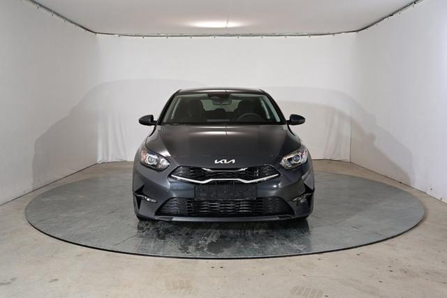 Kia Ceed Silver 1.5 T-GDI 6-Gang 