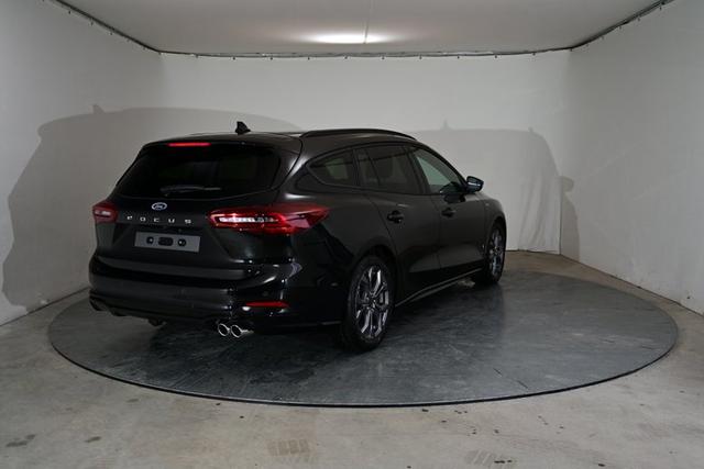 Ford Focus Turnier ST-Line X 1.0 EcoBoost Hybrid 7-Gang-Automatik 