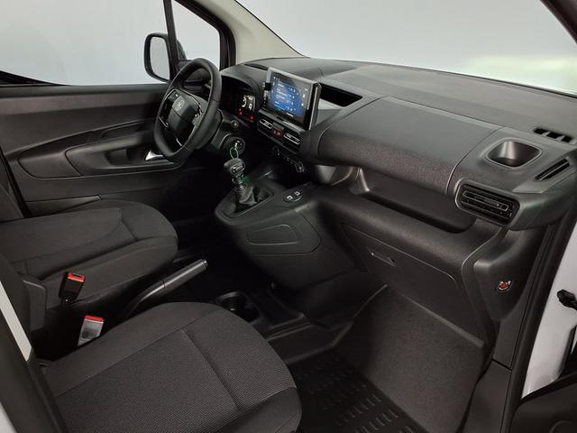 Opel Combo Cargo Länge 1 mit normaler Nutzlast 1.5 BlueHDi 6-Gang 
