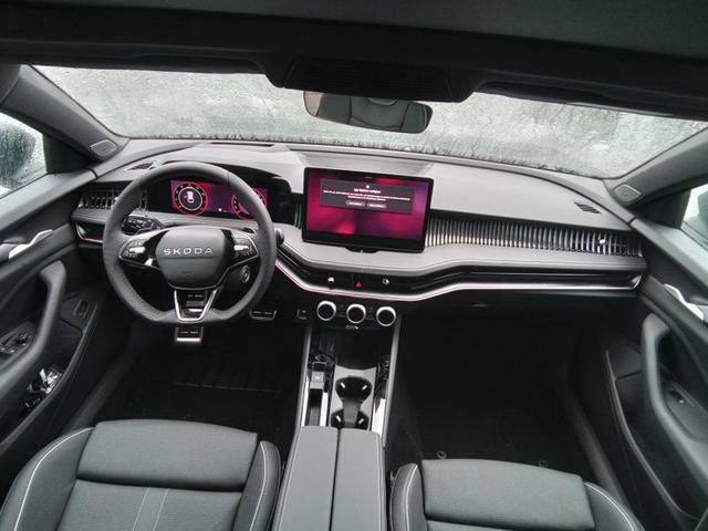 Skoda Superb Combi Sportline 2.0 TSI 7-Gang-DSG 4x4 