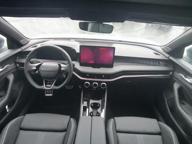 Skoda Superb Combi Sportline 2.0 TSI 7-Gang-DSG 4x4 