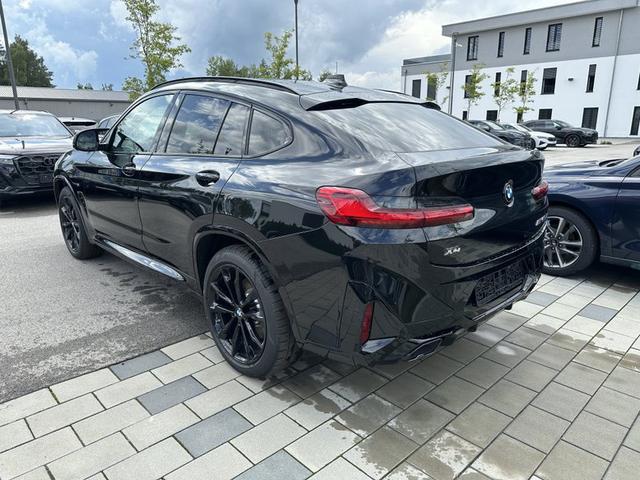 BMW X4 M Automobile 3.0 8-Gang Steptronic xDrive 