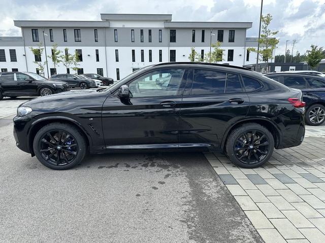 BMW X4 M Automobile 3.0 8-Gang Steptronic xDrive 