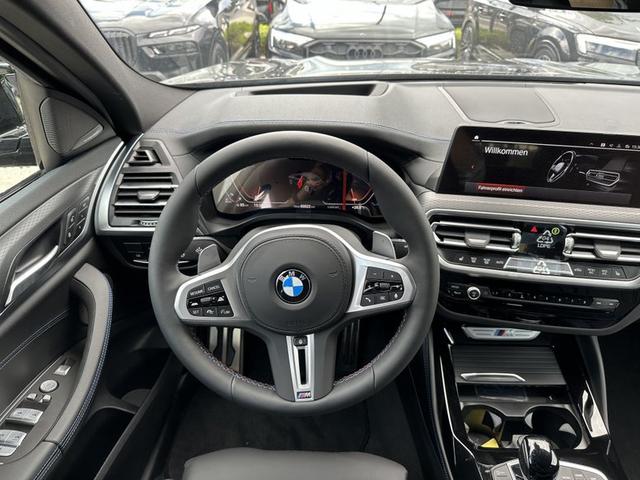 BMW X4 M Automobile 3.0 8-Gang Steptronic xDrive 