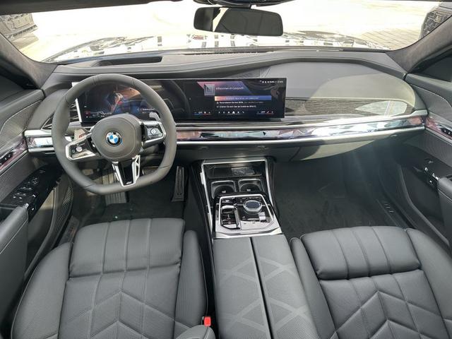 BMW 7er M Sportpaket Pro 3.0 8-Gang Steptronic xDrive 