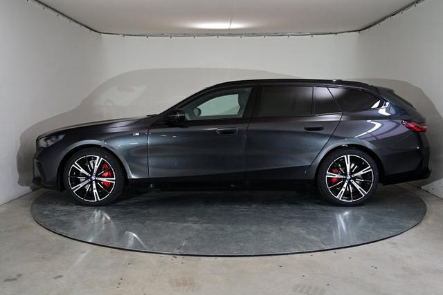 BMW 5er Touring - M-Sportpaket Pro 3.0 8-Gang Steptronic xDrive