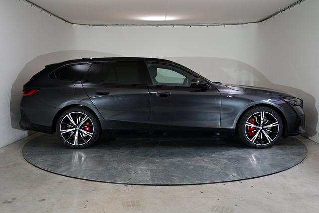 BMW 5er Touring M-Sportpaket Pro 3.0 8-Gang Steptronic xDrive 