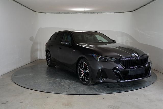 BMW 5er Touring M-Sportpaket Pro 3.0 8-Gang Steptronic xDrive 