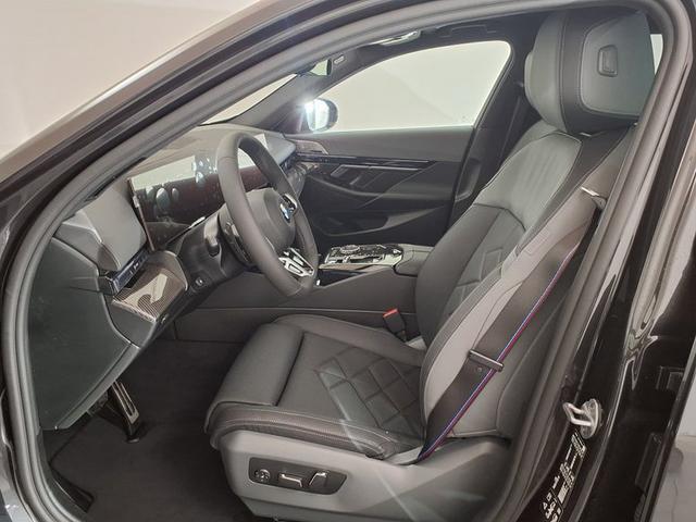 BMW 5er Touring M-Sportpaket Pro 3.0 8-Gang Steptronic xDrive 