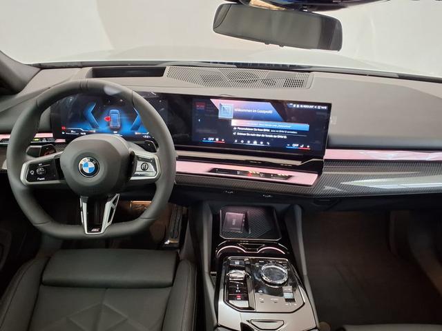 BMW 5er Touring M-Sportpaket Pro 3.0 8-Gang Steptronic xDrive 