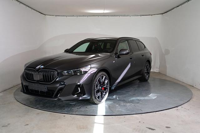 BMW 5er Touring - M Sportpaket Pro 3.0 8-Gang Steptronic xDrive