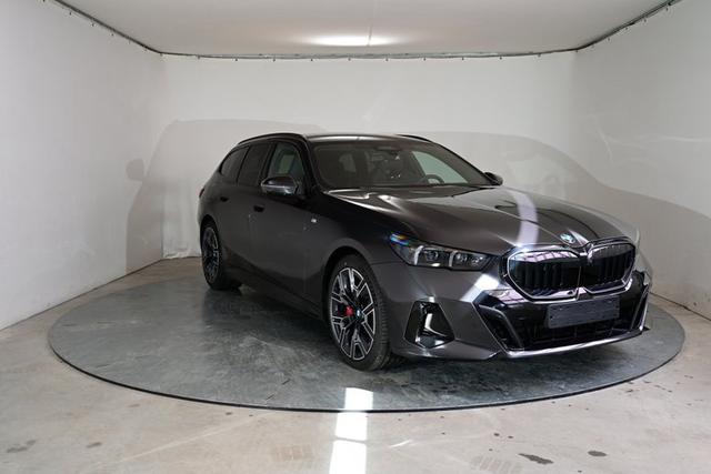 BMW 5er Touring M Sportpaket Pro 3.0 8-Gang Steptronic xDrive 