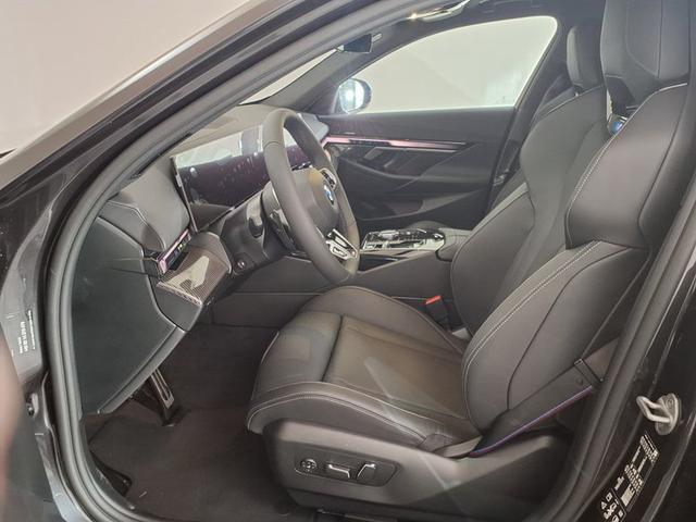BMW 5er Touring M Sportpaket Pro 3.0 8-Gang Steptronic xDrive 