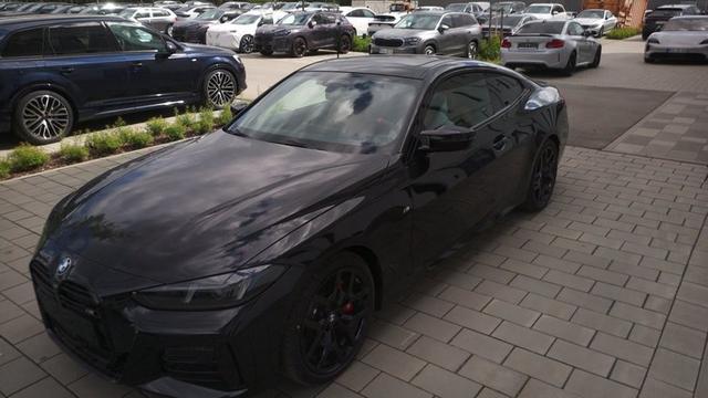 BMW 4er - M Sportpaket Pro 3.0 8-Gang Steptronic xDrive