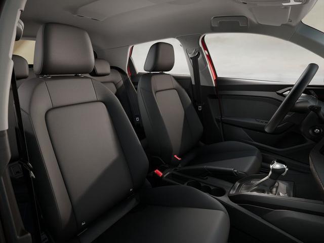 Audi A1 Sportback Basis 25 TFSI S tronic 