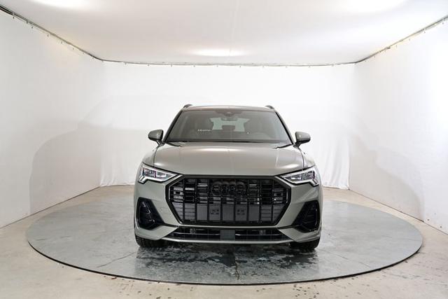 Audi Q3 S line 40 TFSI 2.0 7-Gang tronic quattro 