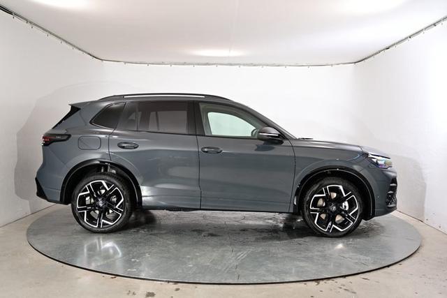 Volkswagen Tiguan R-Line 2.0 TSI OPF 4MOTION 7-Gang DSG 