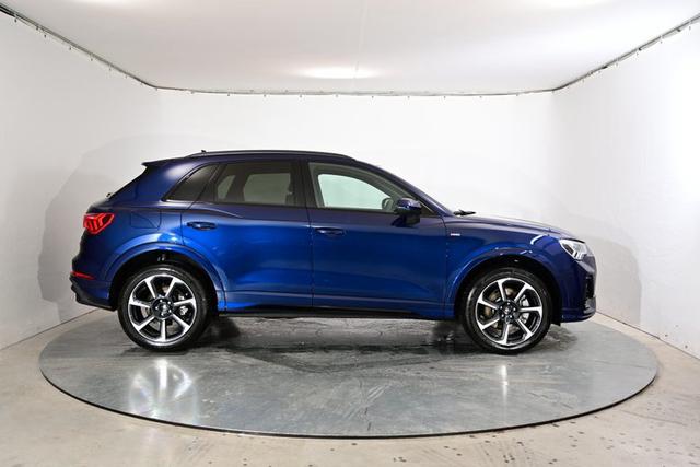 Audi Q3 S line 40 TFSI 2.0 7-Gang tronic quattro 