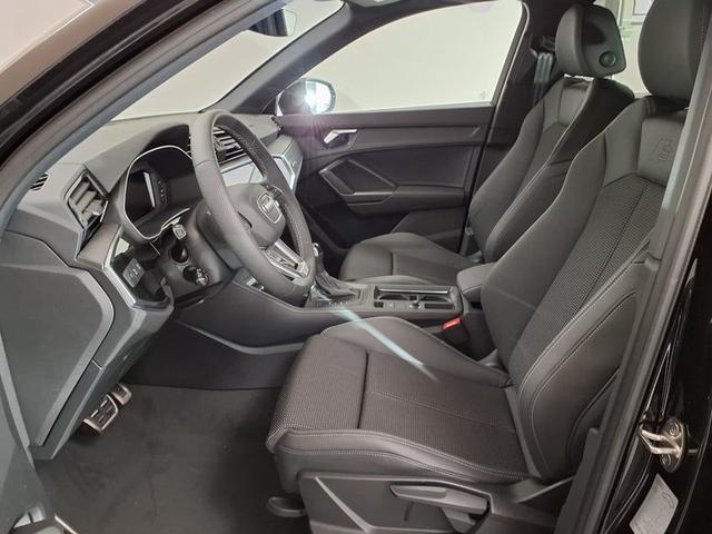Audi Q3 S line 40 TFSI 2.0 7-Gang tronic quattro 