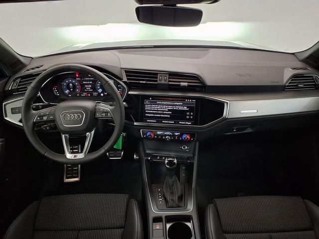 Audi Q3 S line 40 TFSI 2.0 7-Gang tronic quattro 