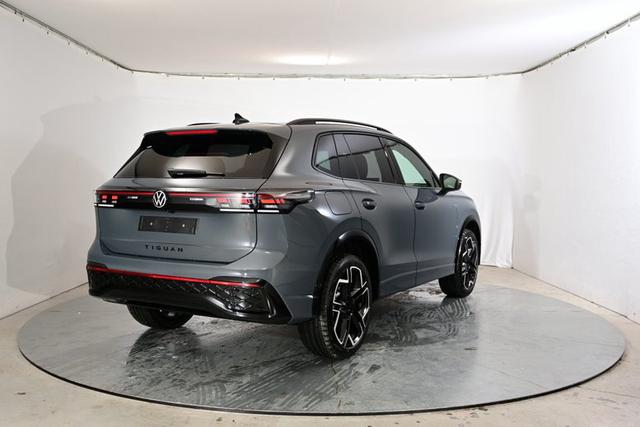 Volkswagen Tiguan R-Line Sport 2.0 TSI 4MOTION 7-Gang-DSG 