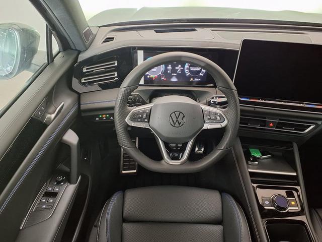 Volkswagen Tiguan R-Line Sport 2.0 TSI 4MOTION 7-Gang-DSG 