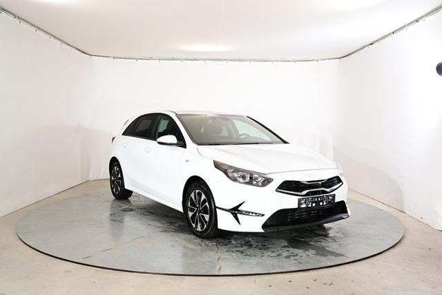 Kia Ceed Silver 1.5 T-GDI 6-Gang 