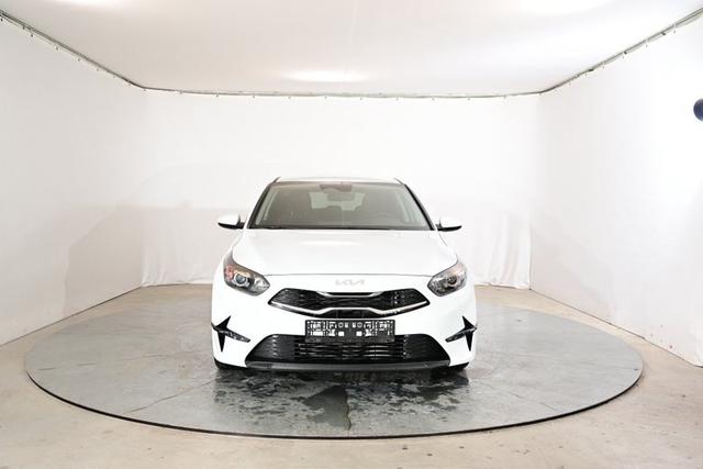 Kia Ceed Silver 1.5 T-GDI 6-Gang 