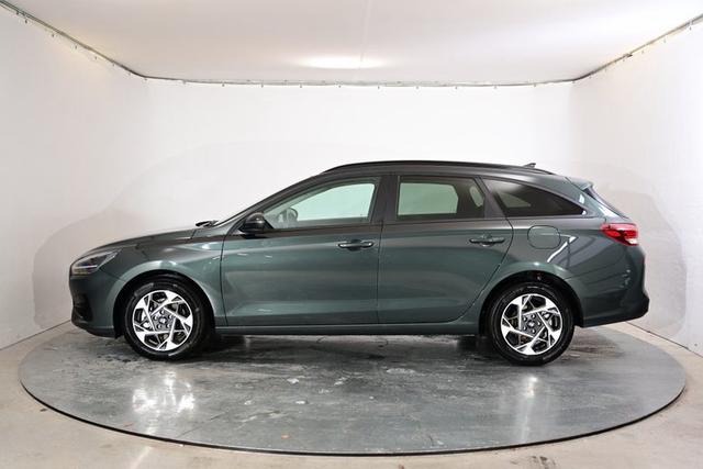 Hyundai i30 Kombi Family 1.5 T-GDI 7-Gang-DSG 