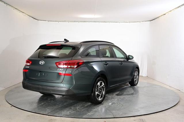 Hyundai i30 Kombi Family 1.5 T-GDI 7-Gang-DSG 