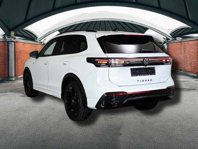 Volkswagen Tiguan R-Line 1.5 eTSI OPF DSG 