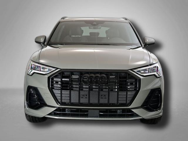 Audi Q3 S line 40 TFSI 2.0 7-Gang tronic quattro 