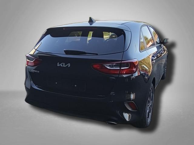 Kia Ceed Vision 1.5 T-GDI 6-Gang 