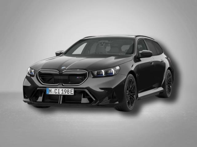 BMW M5 - Touring 4.4 8-Gang Steptronic xDrive