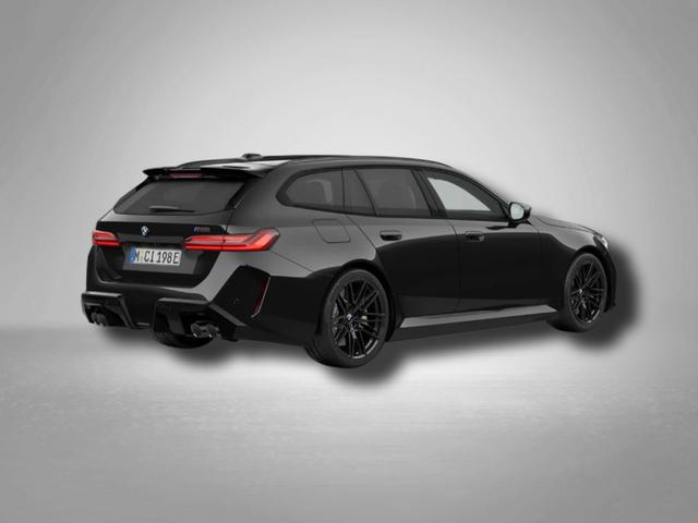 BMW M5 Touring 4.4 8-Gang Steptronic xDrive 