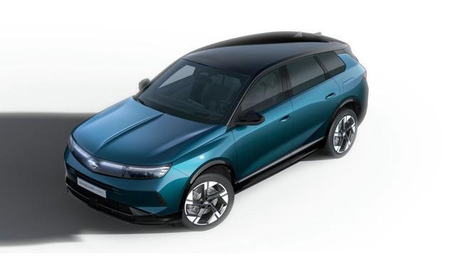 Opel Grandland ULTIMATE 1.6 Direct Injection Turbo 7-Gang-Doppelkupplungsgetrie 