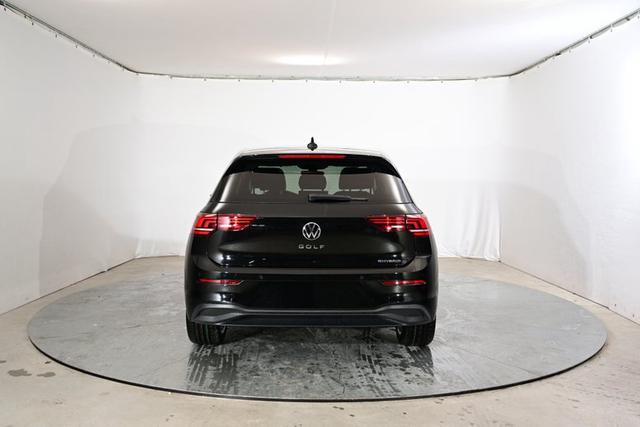 Volkswagen Golf Life Plus 1.5 eHybrid 6-Gang-DSG 